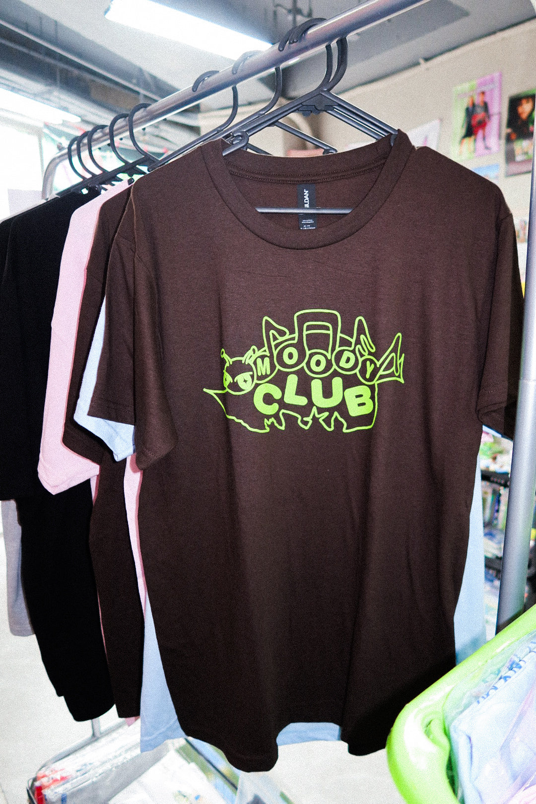 Music bug (brown) t-shirt