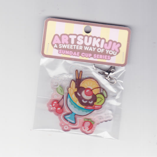SUNDAE PUDDING KEYCHAIN