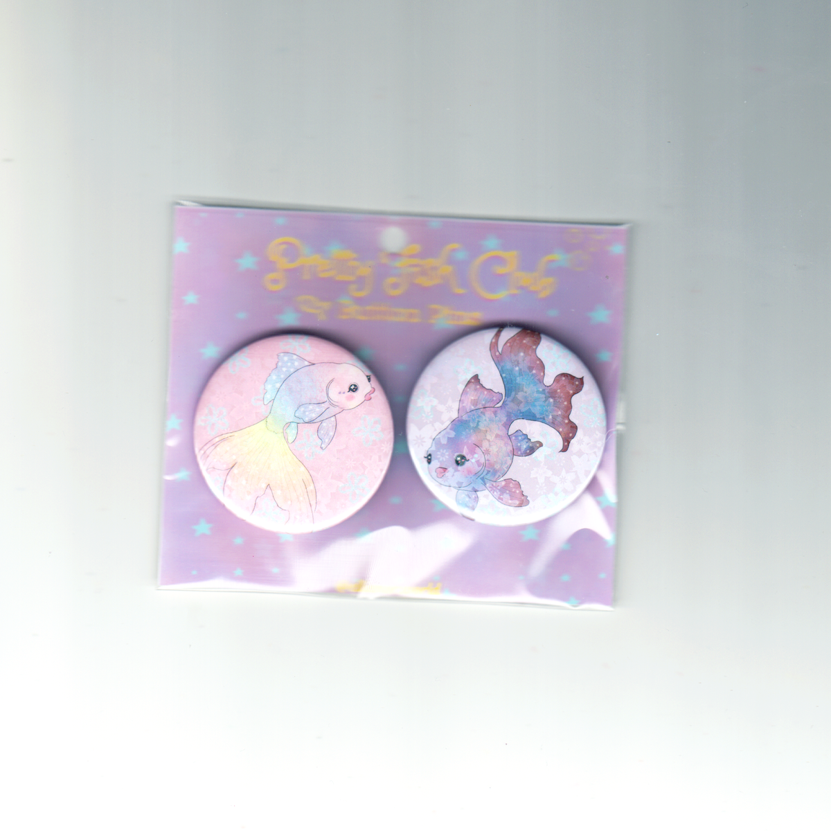 Pretty Fish button pins