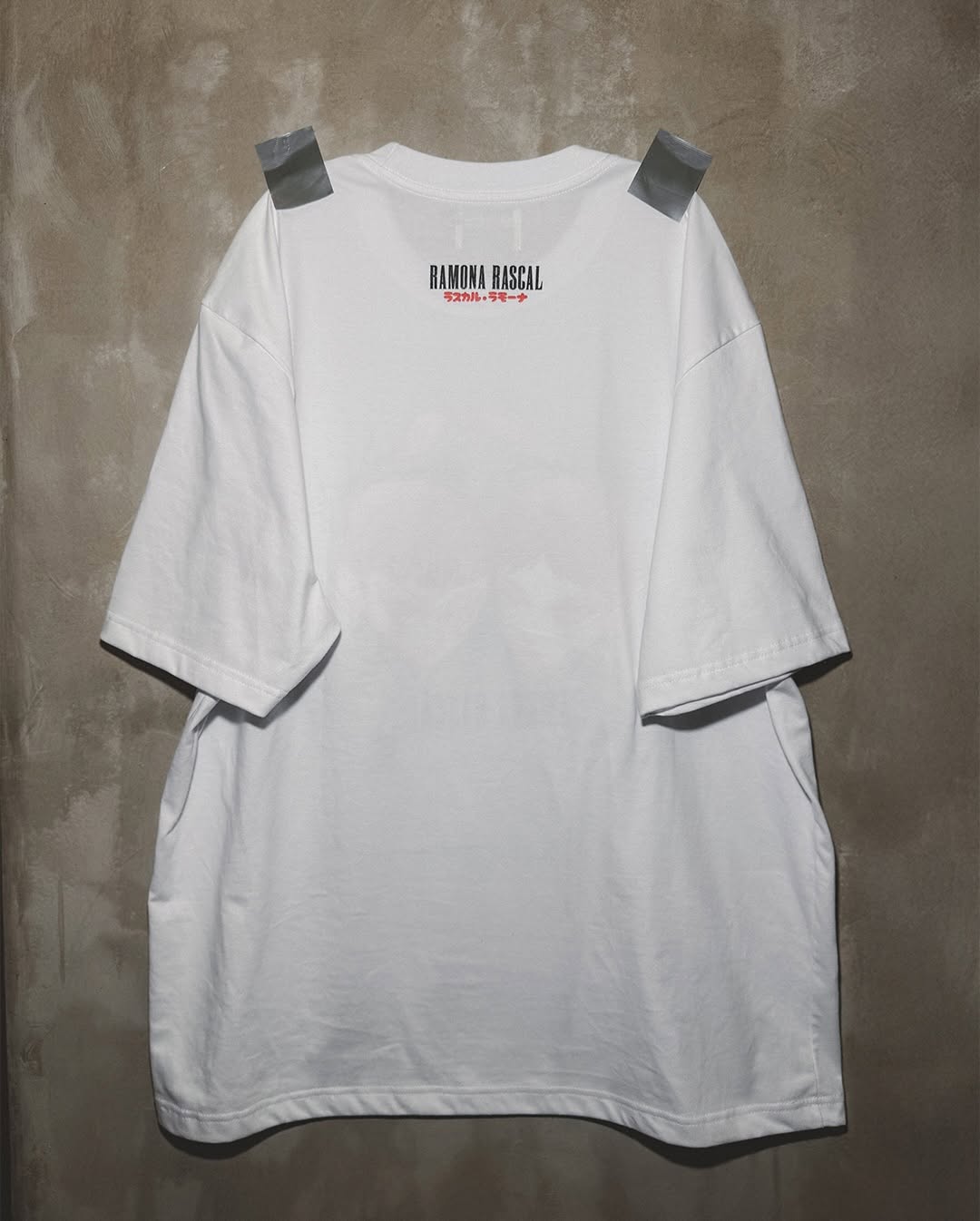 RASUKARU Tee